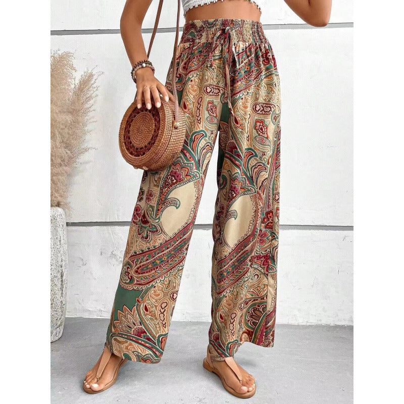 Slimming wide-leg pants