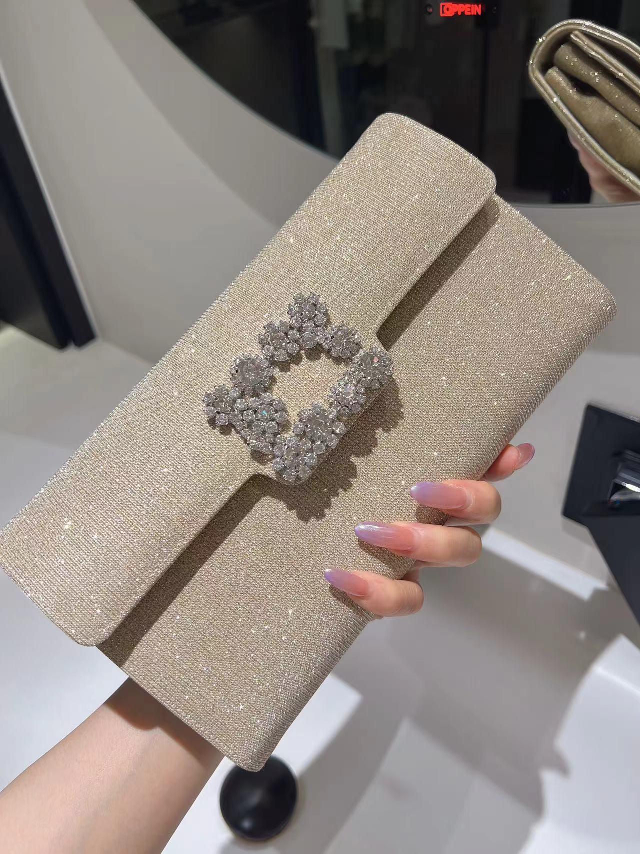 Elegant Sparkling Envelope Clutch Bag with Adjustable Chain