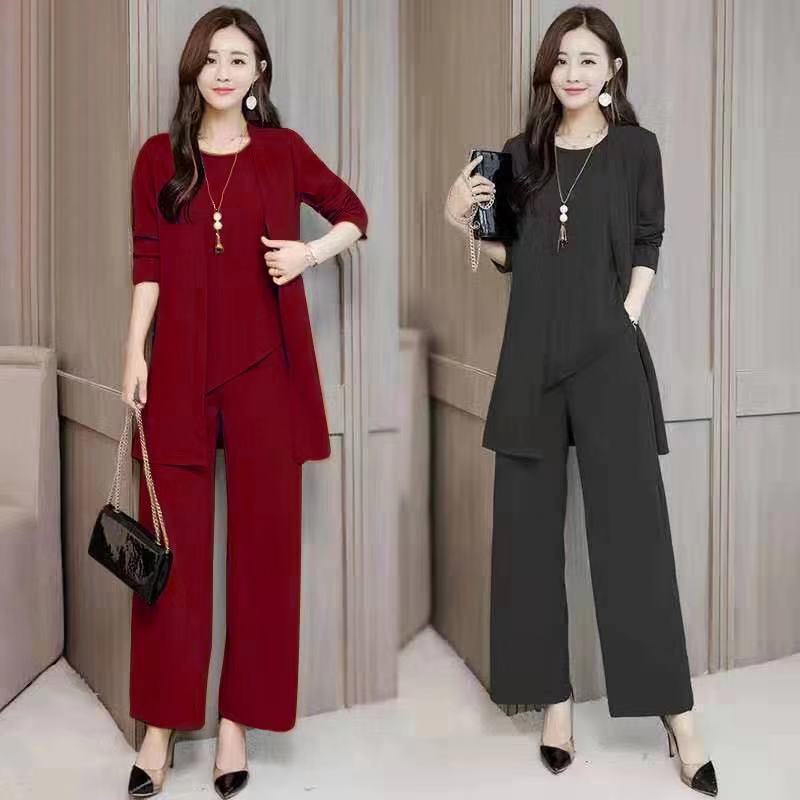 women suit set