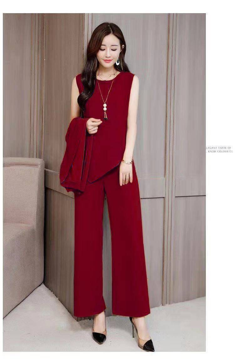 women suit set