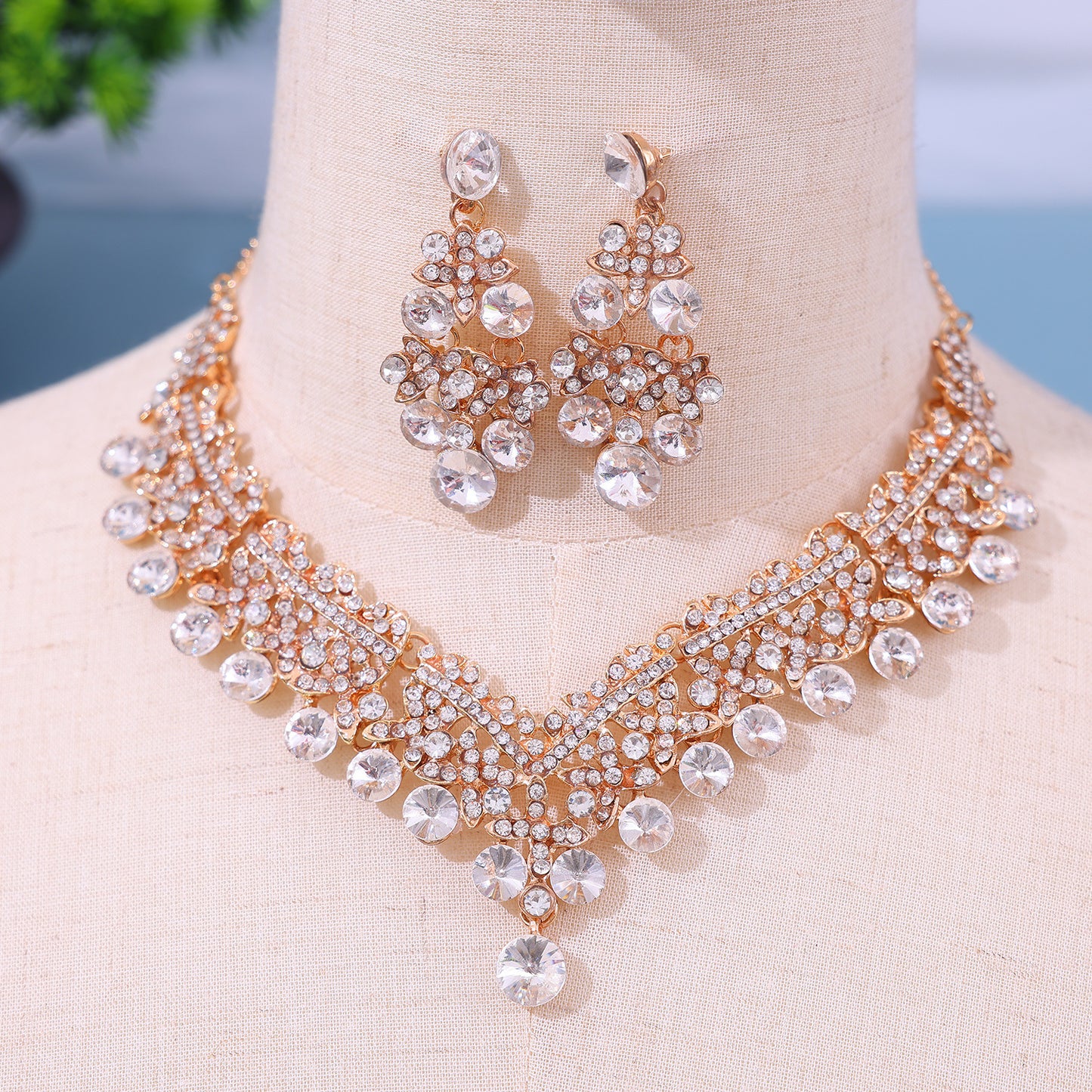 Necklace and Earrings Set